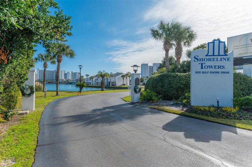 Welcome to Shoreline Towers Unit 2022 located on the second - photo 28