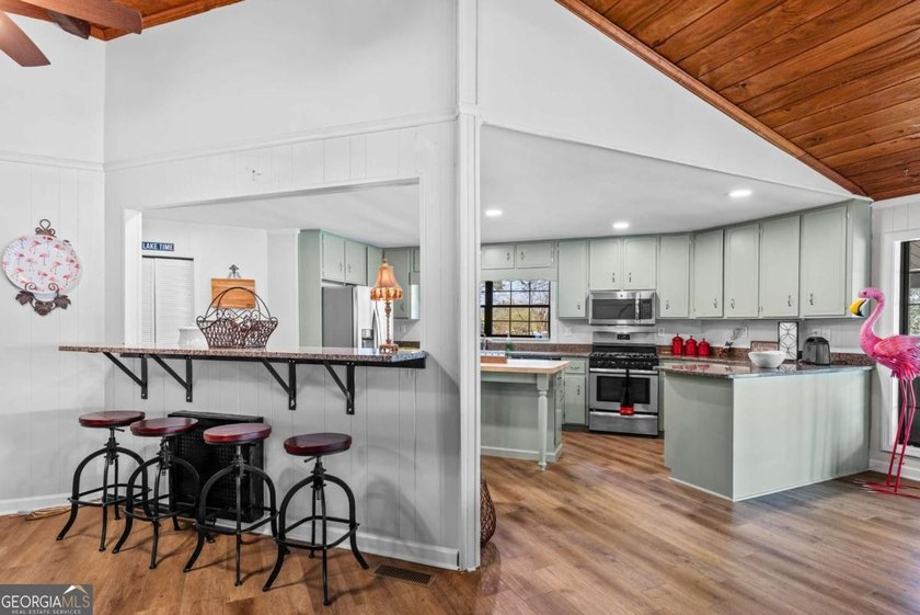 Fabulous Lake Sinclair offering with BEST LOCATION and BIG - photo 17