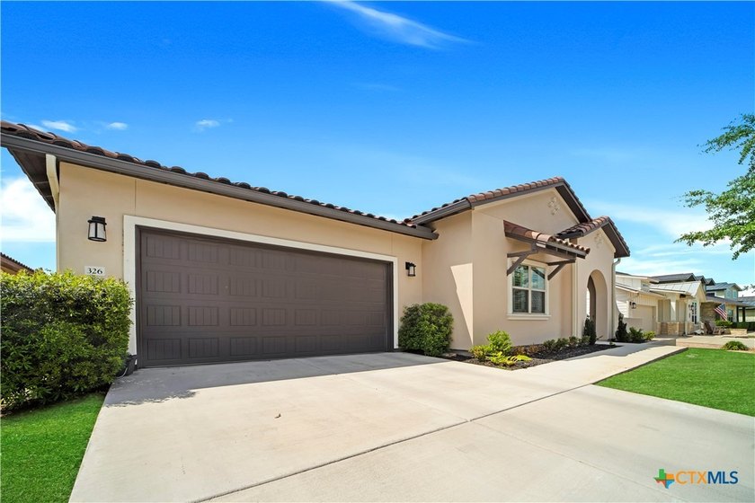 Welcome to 326 Singing Sumac Way in the highly sought-after - photo 3