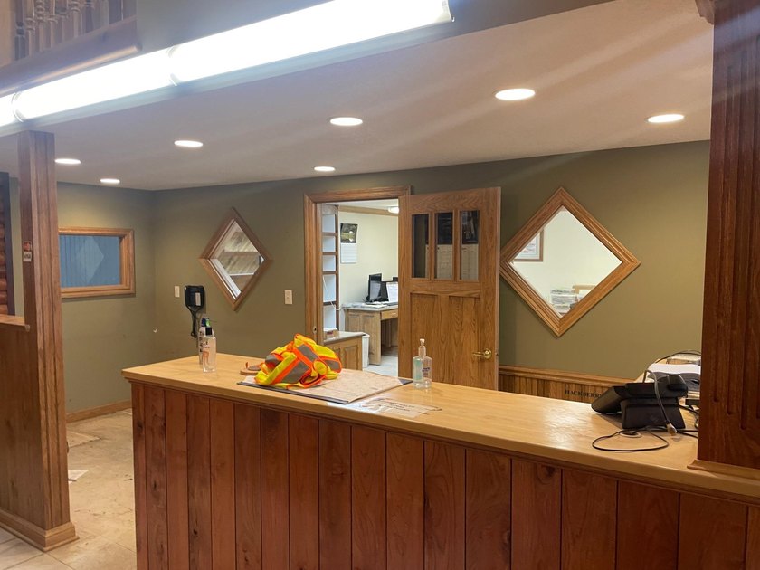 Commercial property for sale. This property has easy access to - photo 12