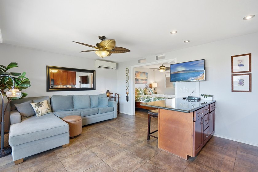 HOTEL ZONED...and just steps from Sugar Beach, Maui's longest - photo 5