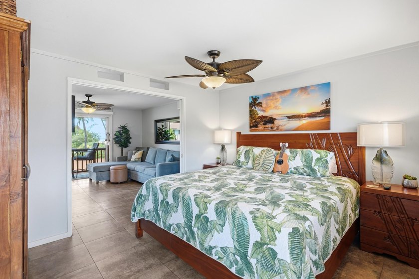 HOTEL ZONED...and just steps from Sugar Beach, Maui's longest - photo 6