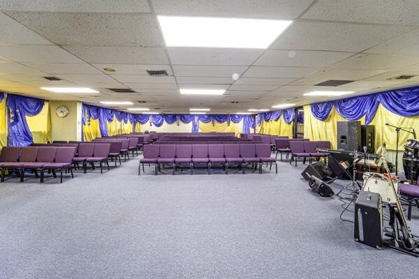 Professional office condo available in a prime West Palm Beach - photo 6