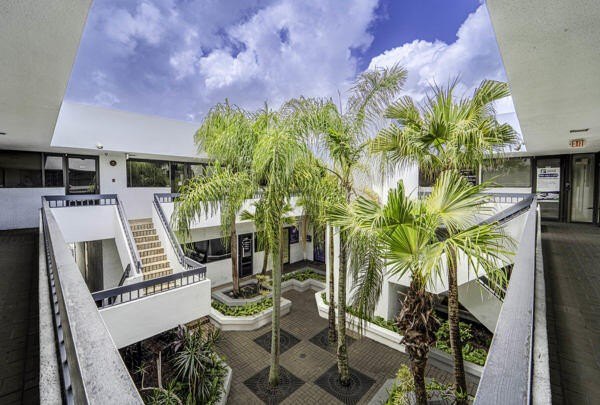 Professional office condo available in a prime West Palm Beach - photo 10