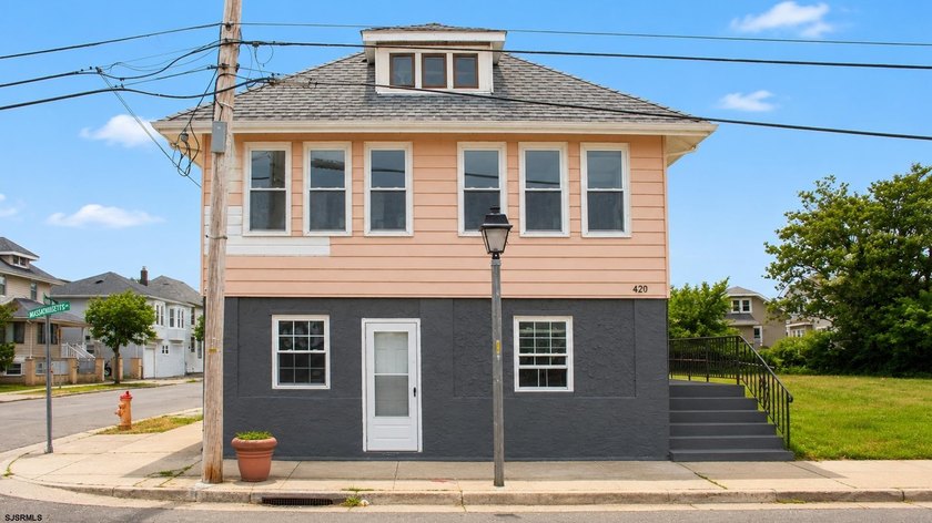 Exceptional Income-Producing Duplex Overlooking Gardner's Basin! - photo 3