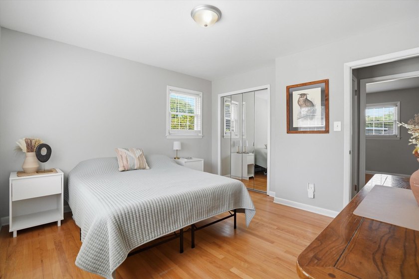 Prime location just 10 minutes to Folly Beach and 10 minutes to - photo 15
