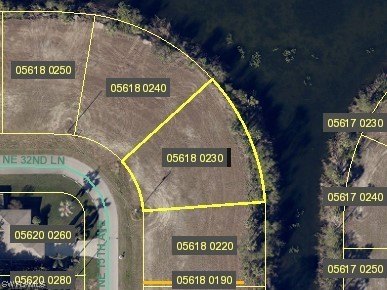 Nice intersection view freshwater lot located in gator cir area - photo 2
