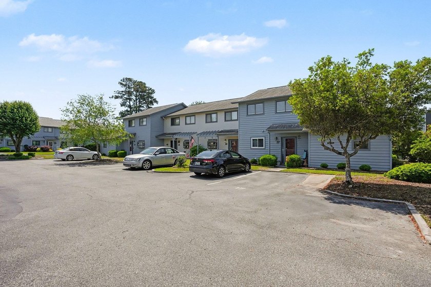 Welcome! Come and see this charming 2 bedroom, 2.5 bath true - photo 7