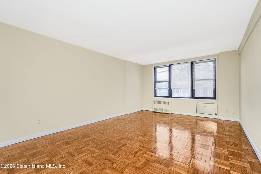 Totally renovated one bedroom condo, located in the Heart of - photo 20