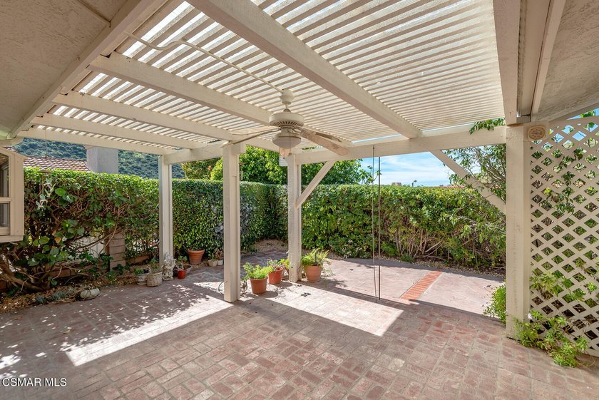 Immaculate and Move in Ready! Highly desirable single story - photo 21
