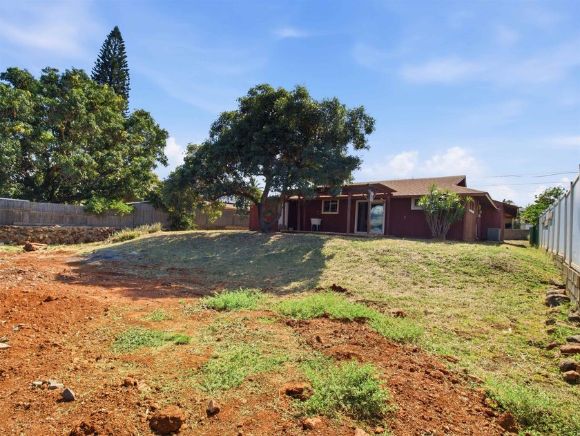 Tucked into a convenient and desirable North Kihei location - photo 6