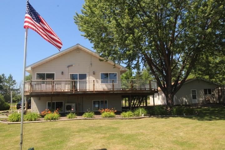 Welcome to Island Lake! This 3-bedroom, 2-bath home with 100 - photo 2