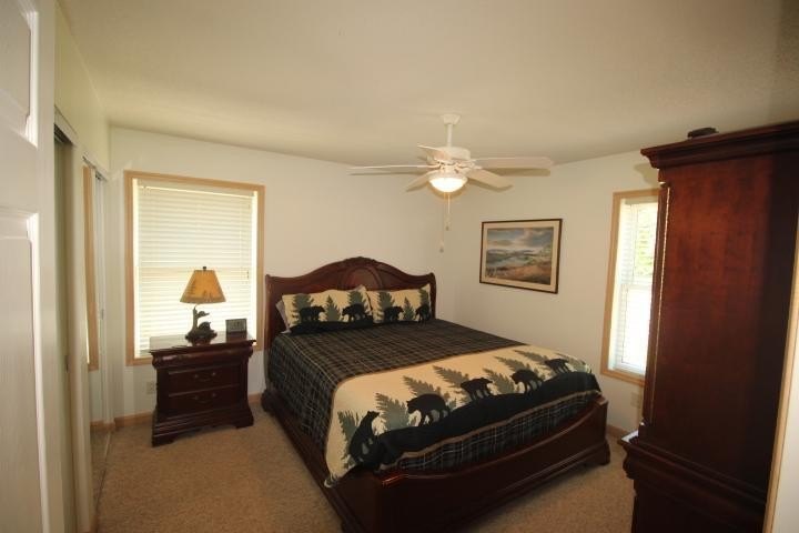 Welcome to Island Lake! This 3-bedroom, 2-bath home with 100 - photo 9