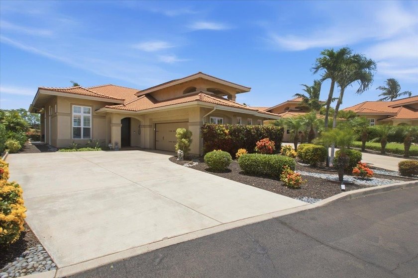2451 Umeke Cir has the ideal 1 1/2-story floor plan that offers - photo 2