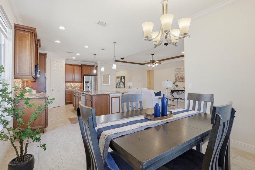 Discover the highly desirable Perdido Key model in Vitalia at - photo 12