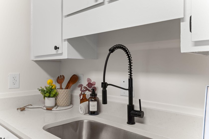 Welcome to 1823 Lisa Street, where thoughtful design, quality - photo 15