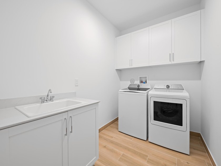 Final opportunities at Marina Landings, the only new - photo 20