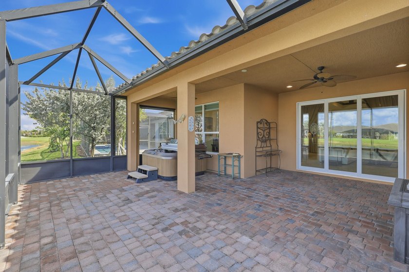 Discover the highly desirable Perdido Key model in Vitalia at - photo 46