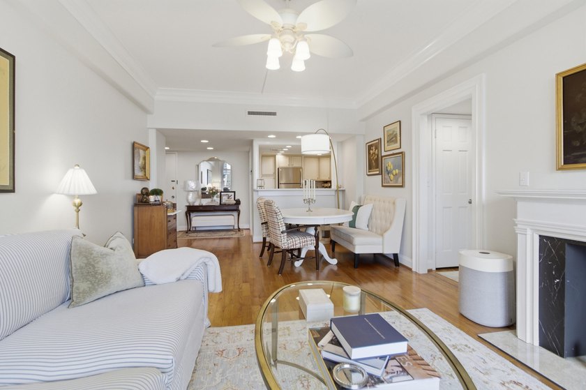 Turn-key condo across from the Charleston City Marina! This - photo 9