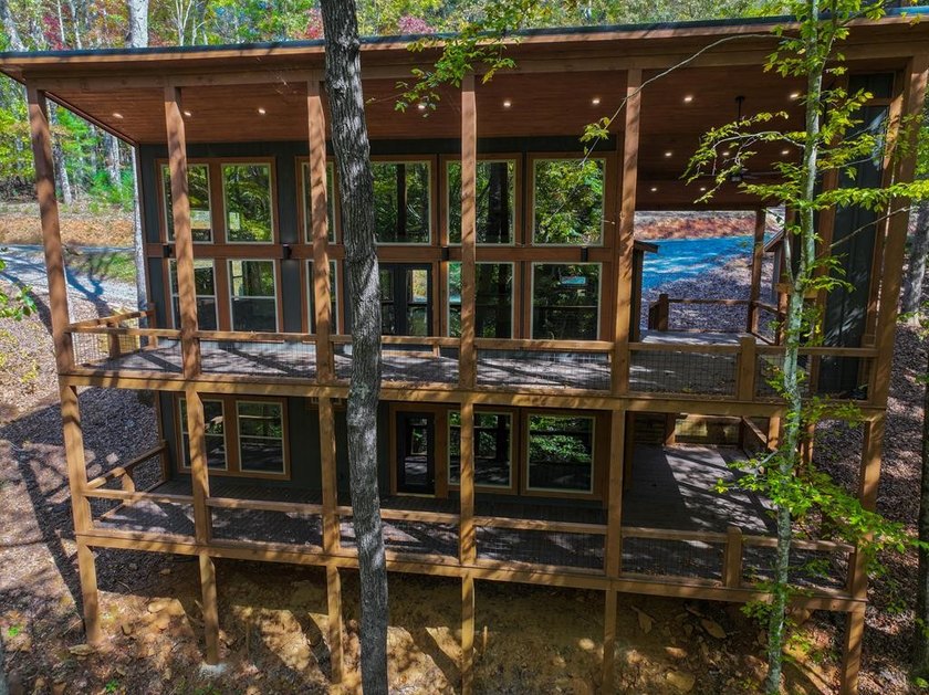 CREEK FRONT..... Experience mountain living at its finest with - photo 20