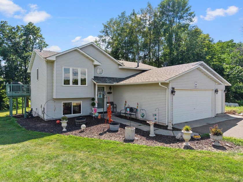 Outstanding home on Little Horseshoe Lake with views that are - photo 20