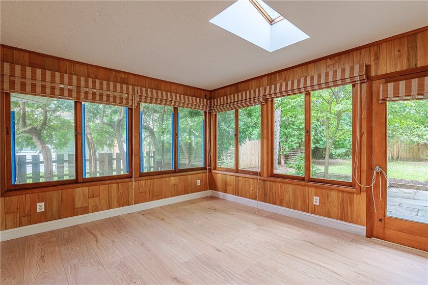 Welcome to your own Oasis, where timeless charm meets modern - photo 25
