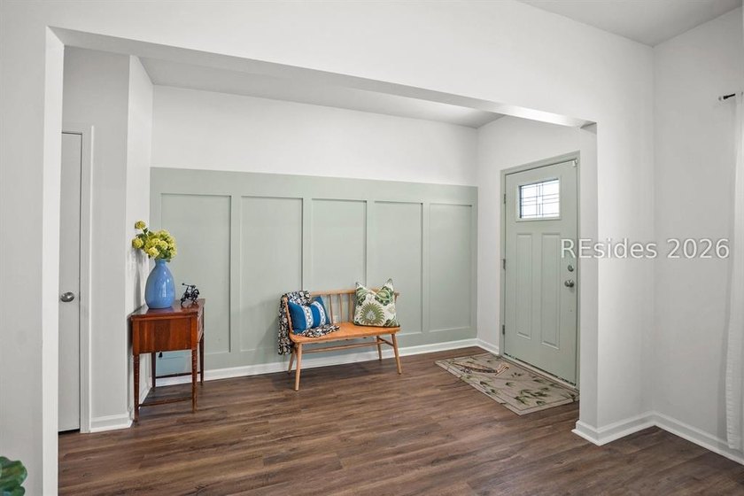 Welcome to 25 Chinquapin! A beautifully maintained home offering - photo 5