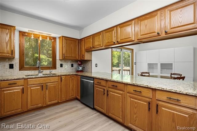 **OPEN HOUSE CANCELLED SUNDAY(7/12) 12 PM TO 2 PM** Welcome to - photo 13