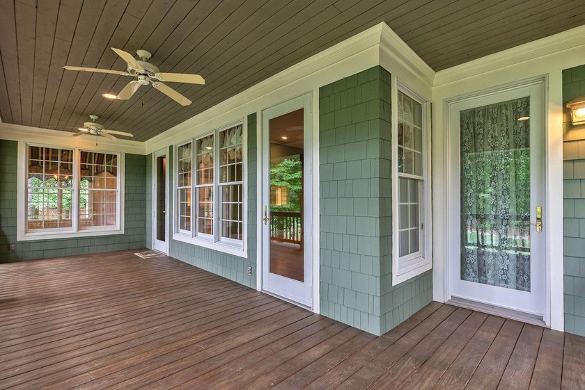 TIMELESS CHARM WITH GOLF COURSE VIEWS ALONG THE 1ST HOLE OF THE - photo 23