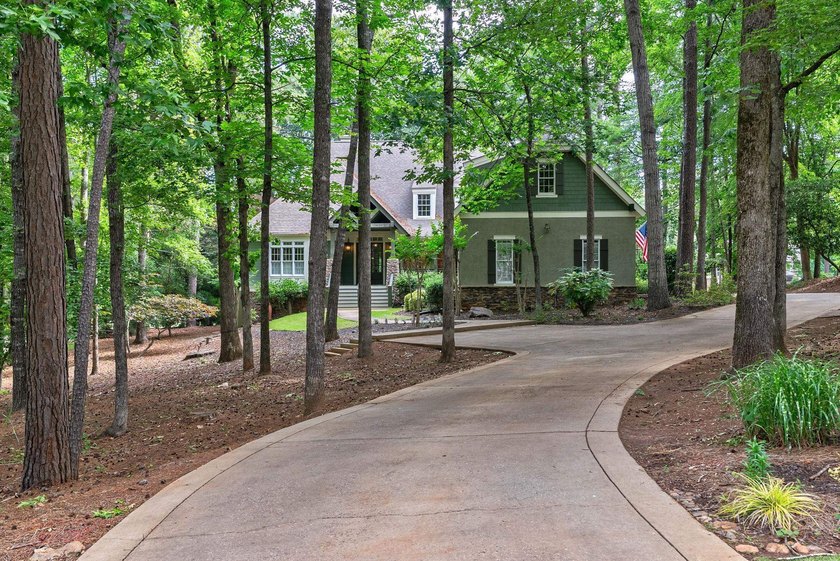 TIMELESS CHARM WITH GOLF COURSE VIEWS ALONG THE 1ST HOLE OF THE - photo 47