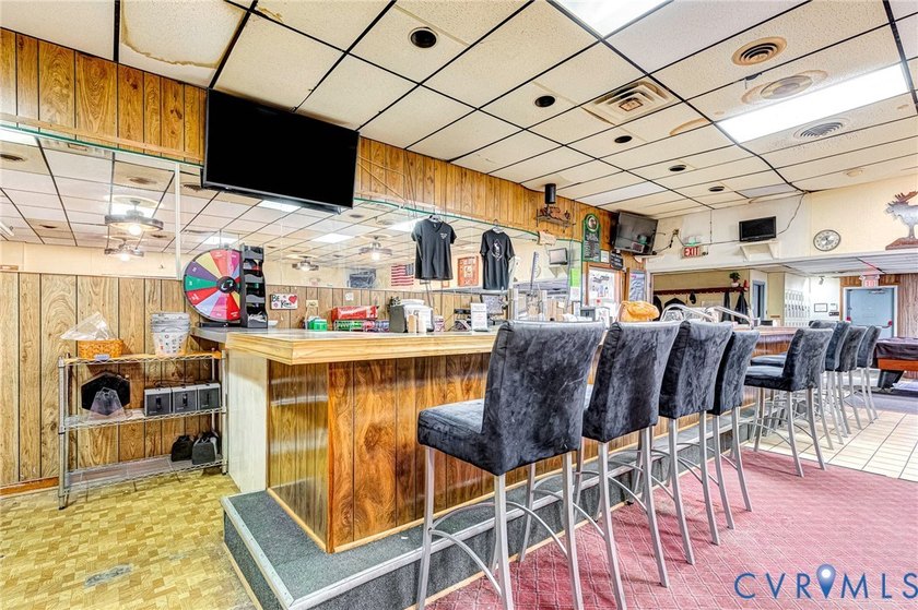Prime Location in Lewistown Road Area. 9700 Square Foot Building - photo 22