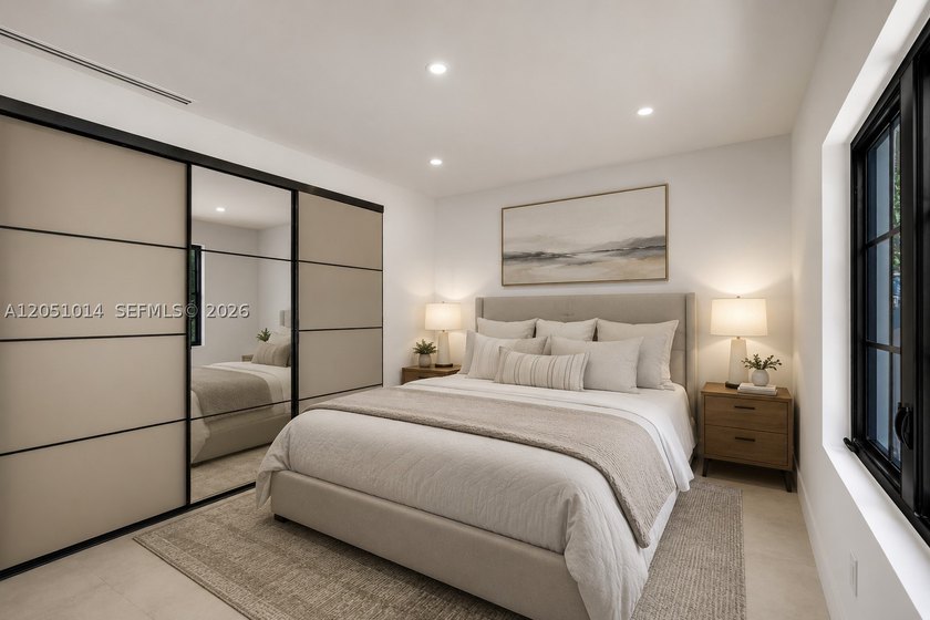 Meticulously renovated classic Shenandoah home with modern - photo 31