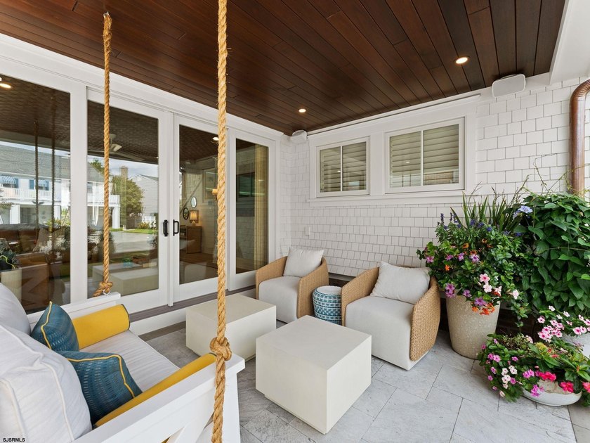 Welcome to Casa al Mare, a bespoke single-family coastal - photo 10