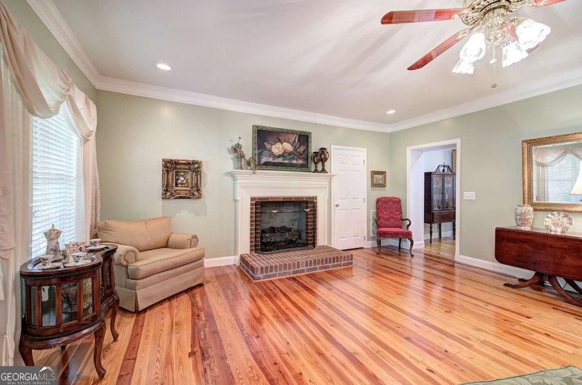 Nestled on 2.83 beautifully landscaped acres surrounded by - photo 5