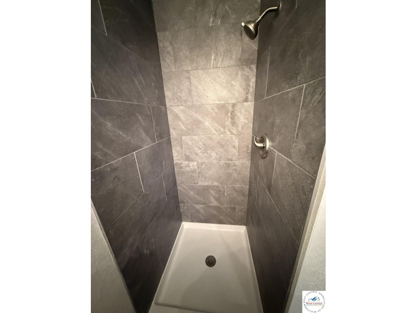 Sportsman's Paradise! This completely remodeled 2 bed, 2 full - photo 20