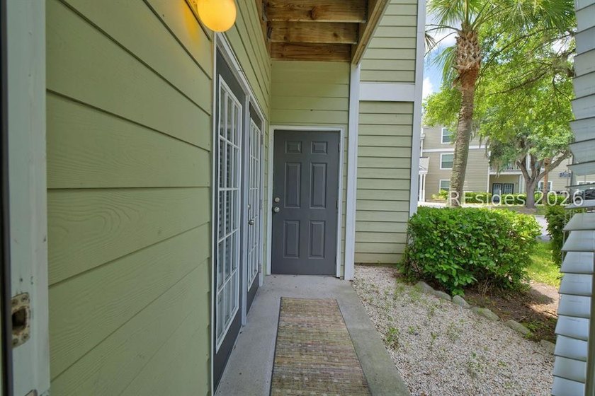 Enjoy effortless Lowcountry living in this beautifully updated - photo 29