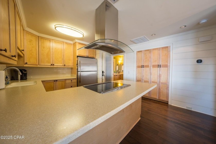 This completely renovated Bayview Villa is located in Bay Point - photo 11
