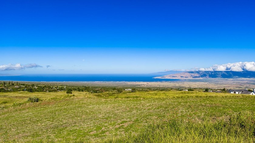 Discover one of Upcountry Maui's most exceptional opportunities - photo 10
