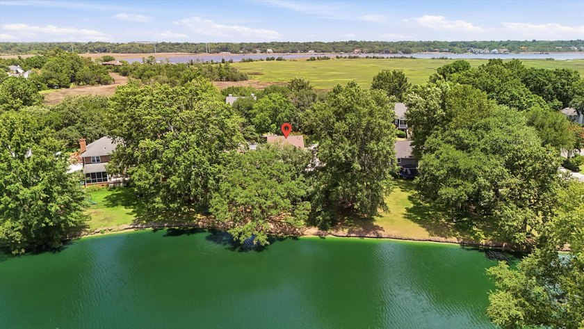 Enjoy the peaceful setting under the beautiful oak trees with - photo 50