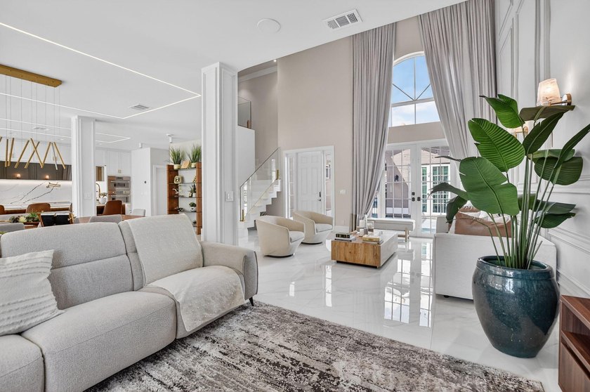 ***PRICE REDUCED FOR QUICK SALE, BRING ALL OFFERS *** Welcome to - photo 11