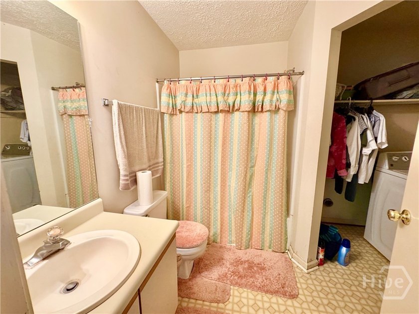 Welcome to 32 North Berwick Drive. Not every great opportunity - photo 22