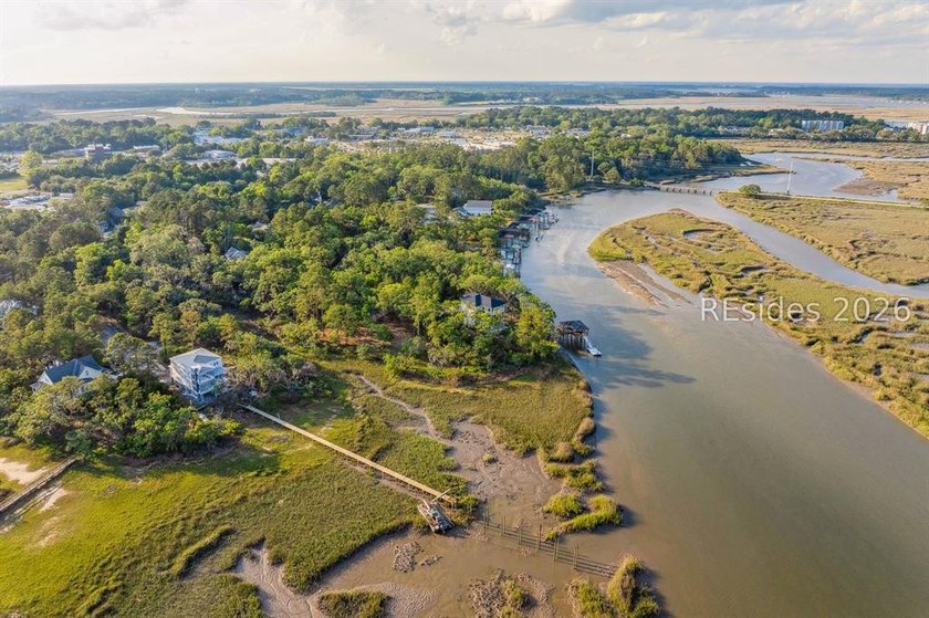 Enjoy waterfront living with a private dock opportunity mere - photo 15