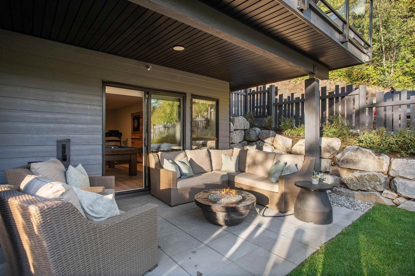 Perched atop the ridge in Squamish's premier community, Highline - photo 33