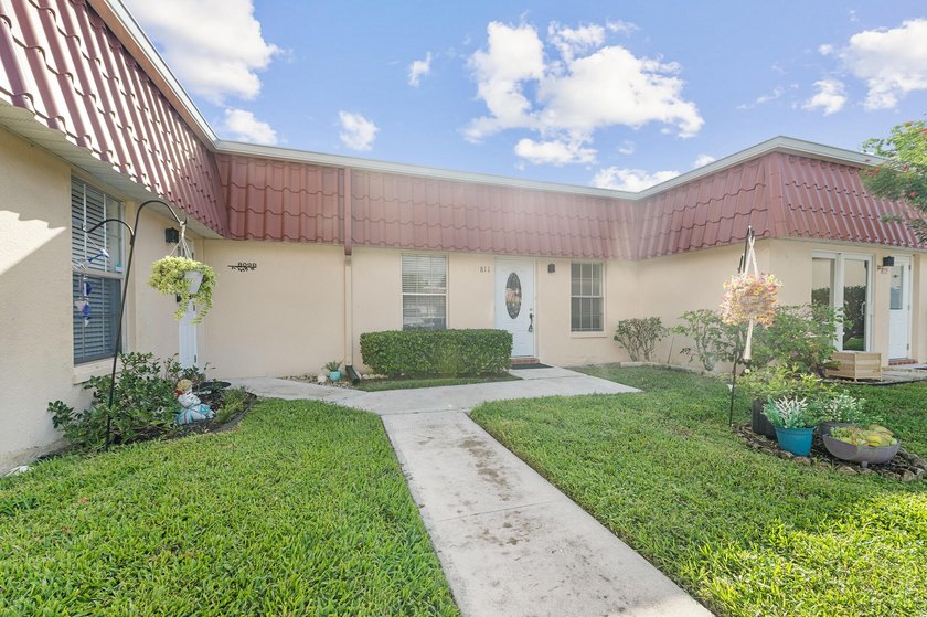 Beautiful 1-bedroom, 1-bath condo located in the desirable 55+ - photo 22