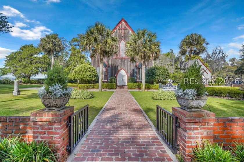 Rare opportunity to own a versatile property in the heart of Old - photo 42