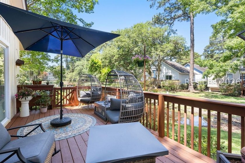 Perfectly positioned at the gateway to Hilton Head Island yet - photo 4