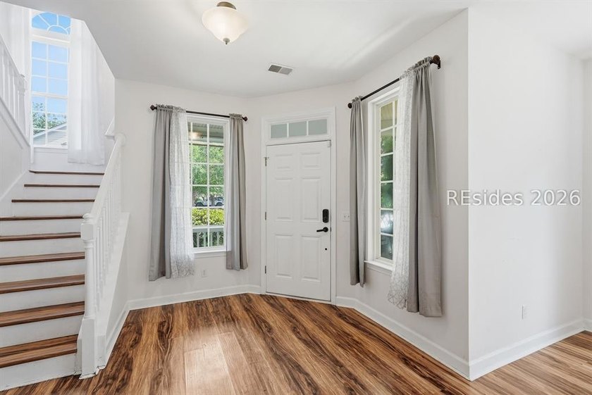 Welcome to Wellstone! This move-in-ready end-unit townhome - photo 4