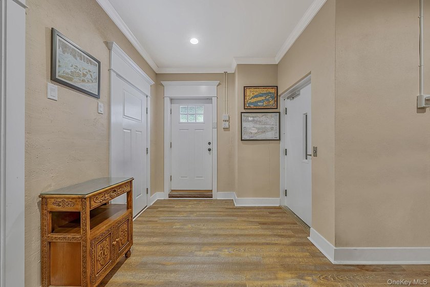 Welcome to Paradise Point living at its finest! This impressive - photo 41
