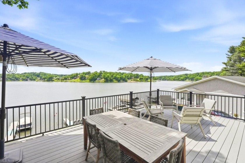 Beautiful Lake Front Home at Lake Mohawk! - photo 5