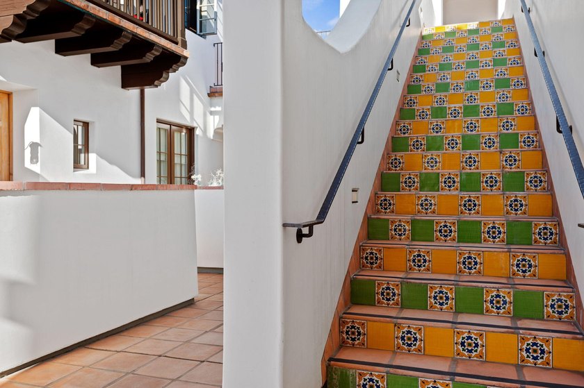 Rarely available, simple elegance in the heart of downtown Santa - photo 42